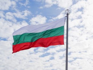 bulgaria, flag, sky