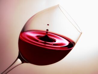 glass, wine, drops-3077869.jpg