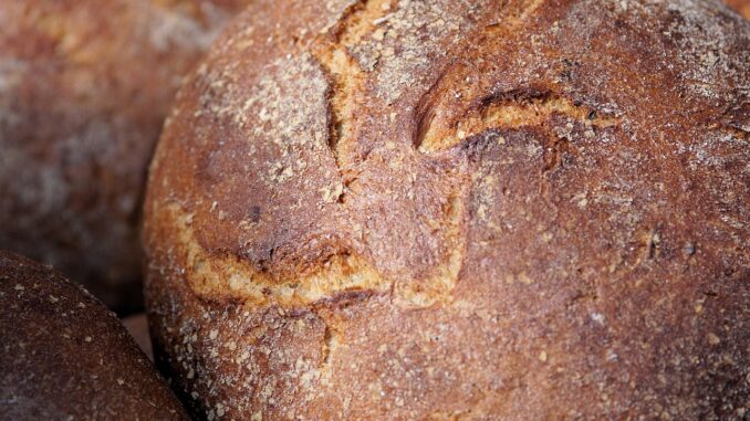 loaf, to bake, crust-2824597.jpg