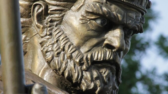 tsar samuil, monument of samuil in sofia, samuel of bulgaria